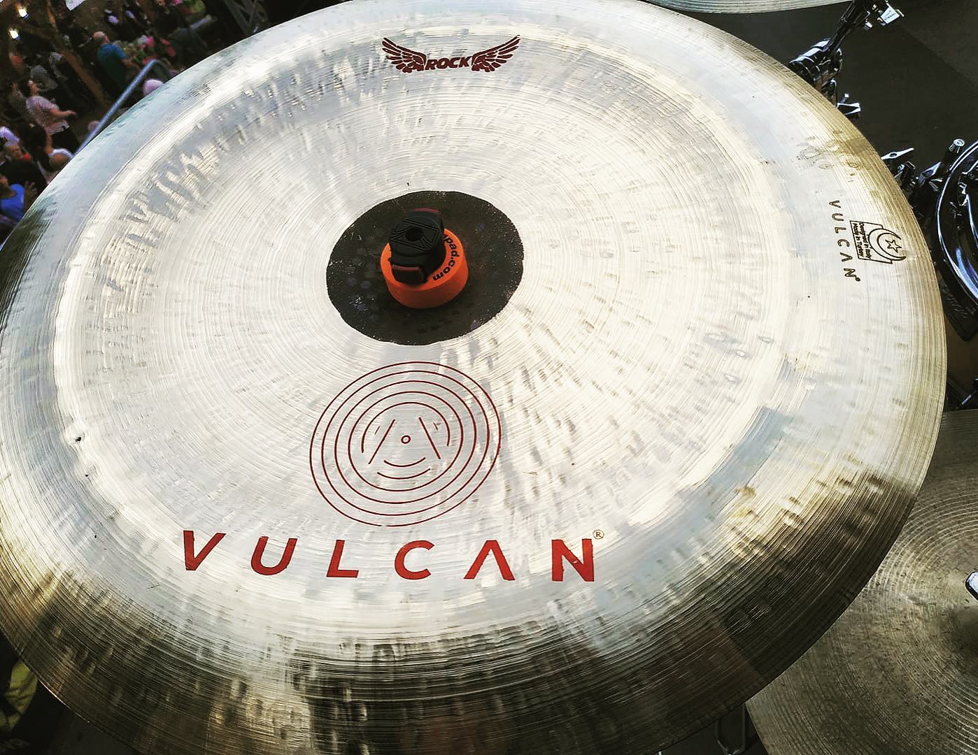 VULCAN CYMBALS ROCK CHINA 18"
