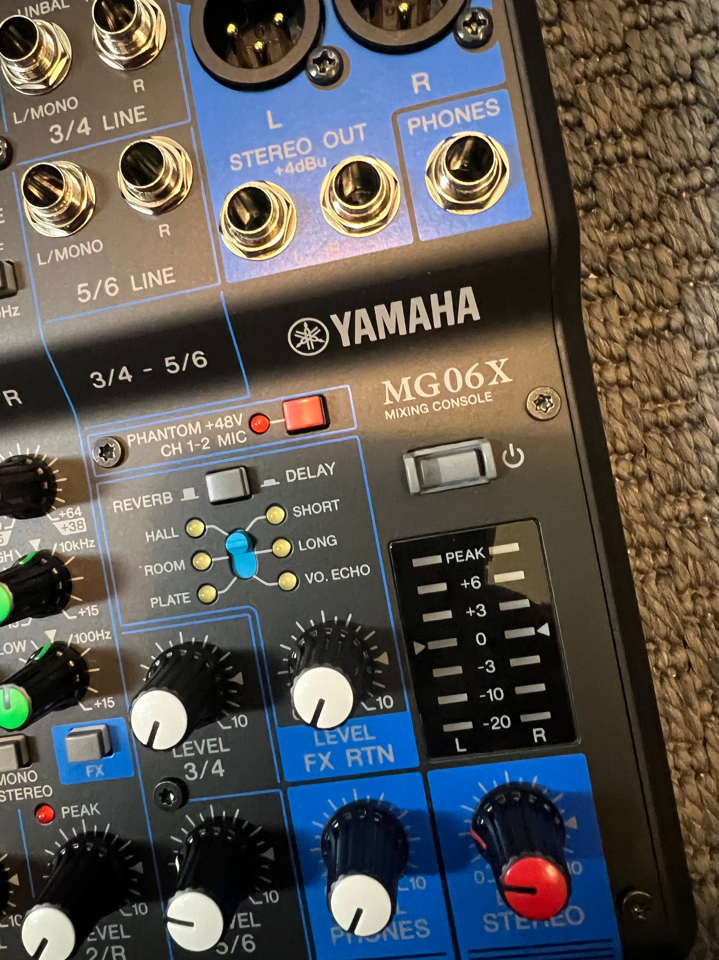 YAMAHA MG06X 6 CANALI CON EFFETTI DIGITALI ULTIMI PEZZI DA ESPOSIZIONE