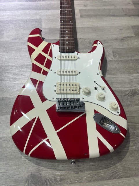 VESTER STAGE SERIES VAN HALEN CHITARRA ELETTRICA USATA