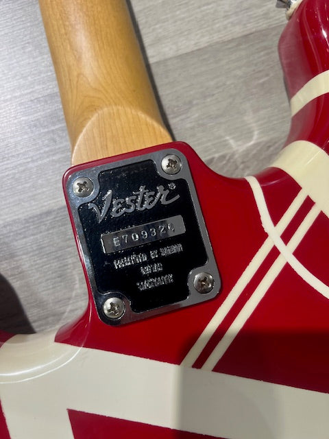 VESTER STAGE SERIES VAN HALEN CHITARRA ELETTRICA USATA